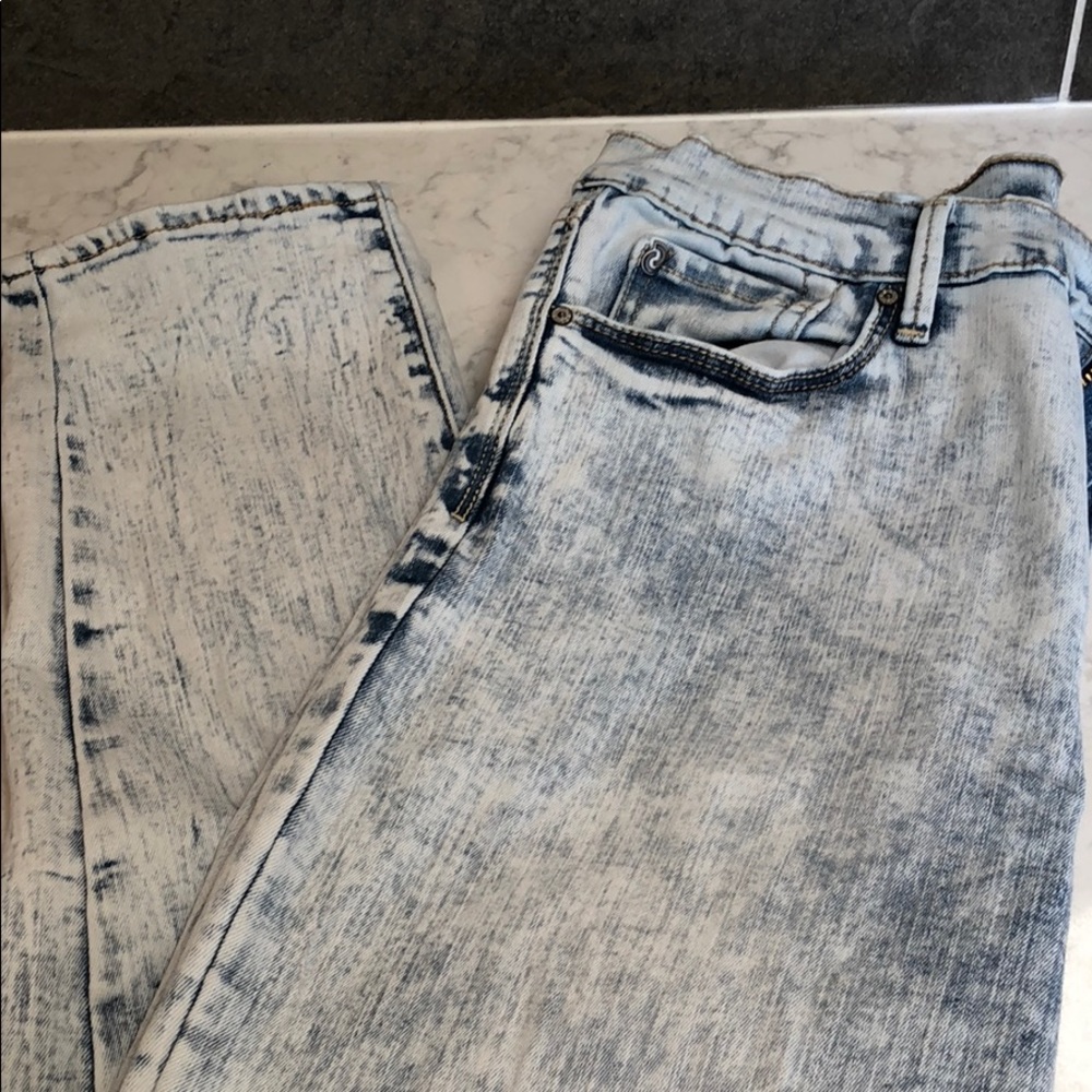 Acid Washed Mom Jean Denizen/Levi’s